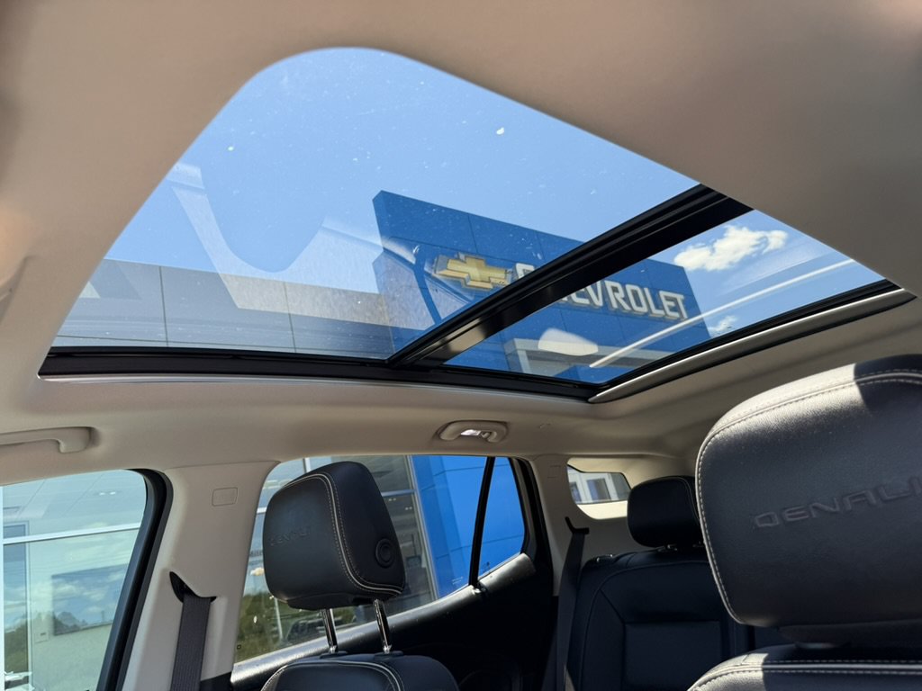 Certified 2019 GMC Terrain Denali w/ Advanced Safety Package AWD/4WD image 33