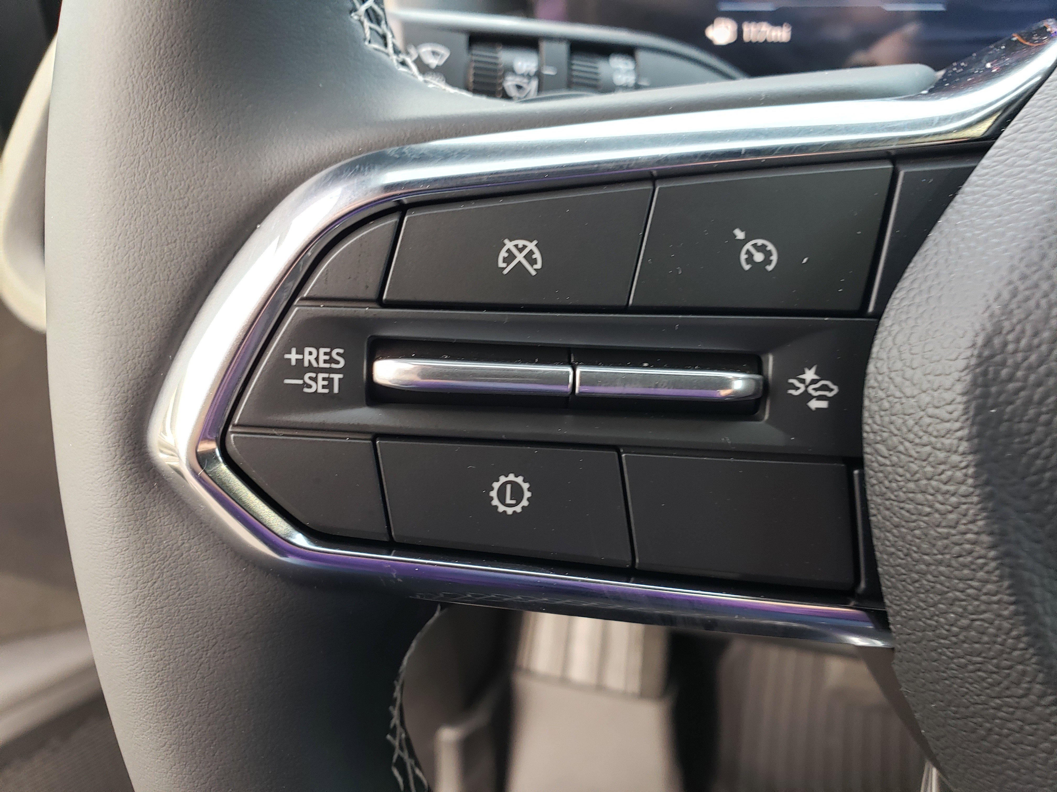 New 2026 Chevrolet Traverse LT w/ Midnight/Sport Edition image 17