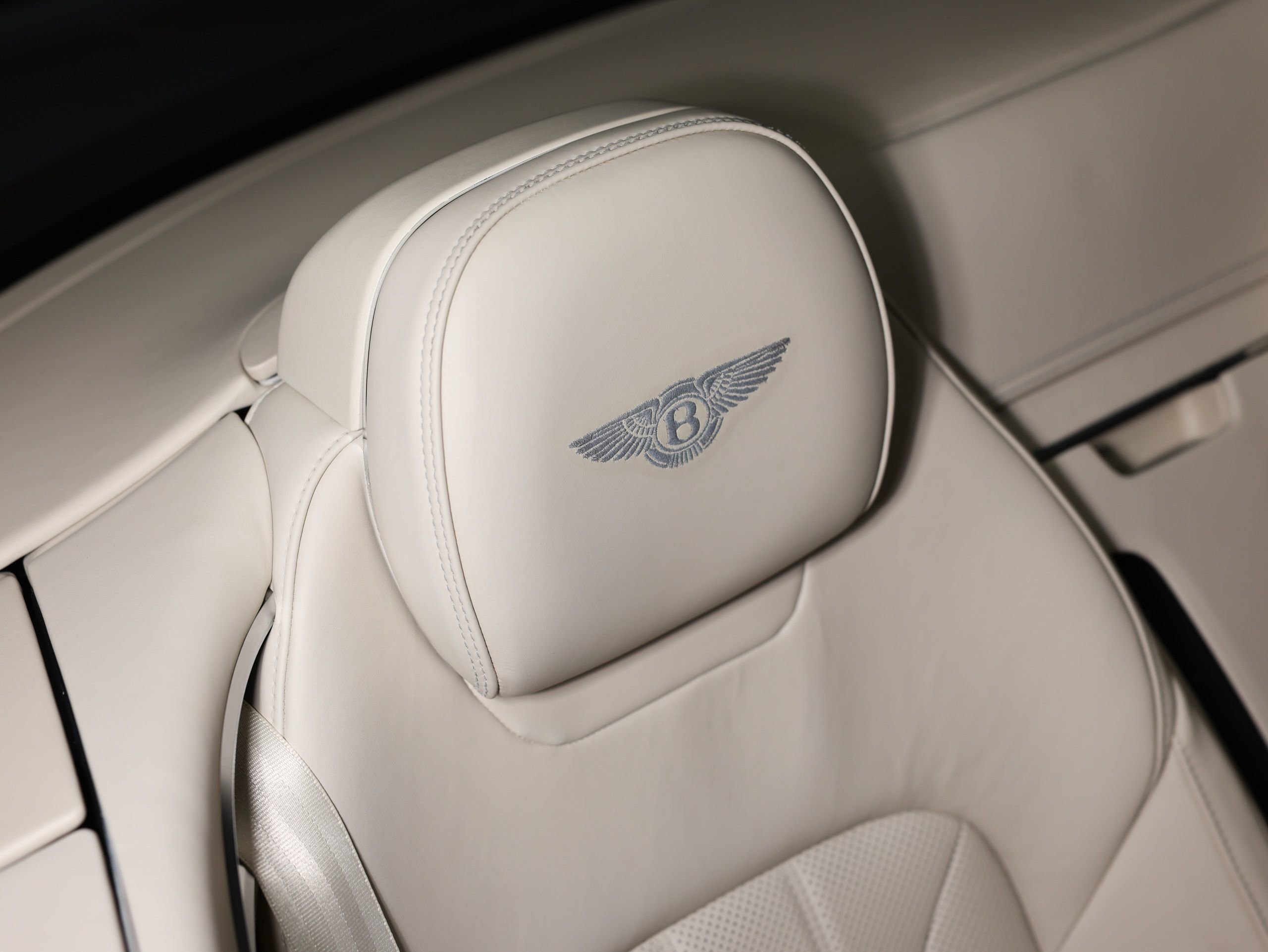 Used 2022 Bentley Continental GT Speed image 29