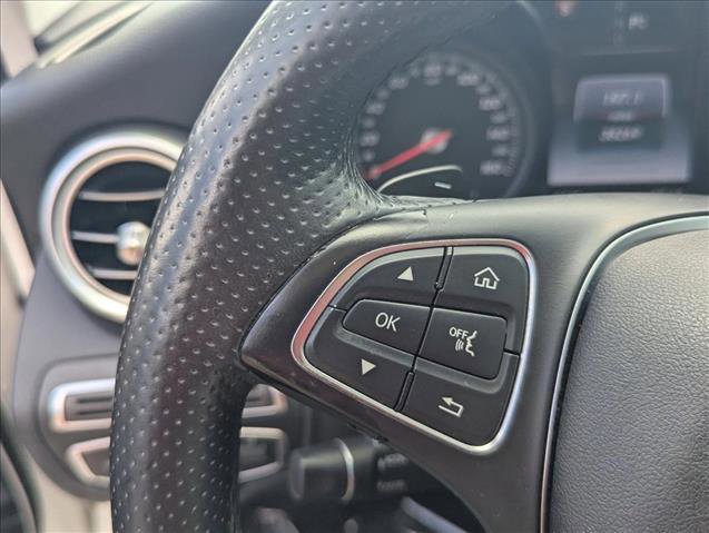 Used 2017 Mercedes-Benz C 300 4MATIC Sedan image 9
