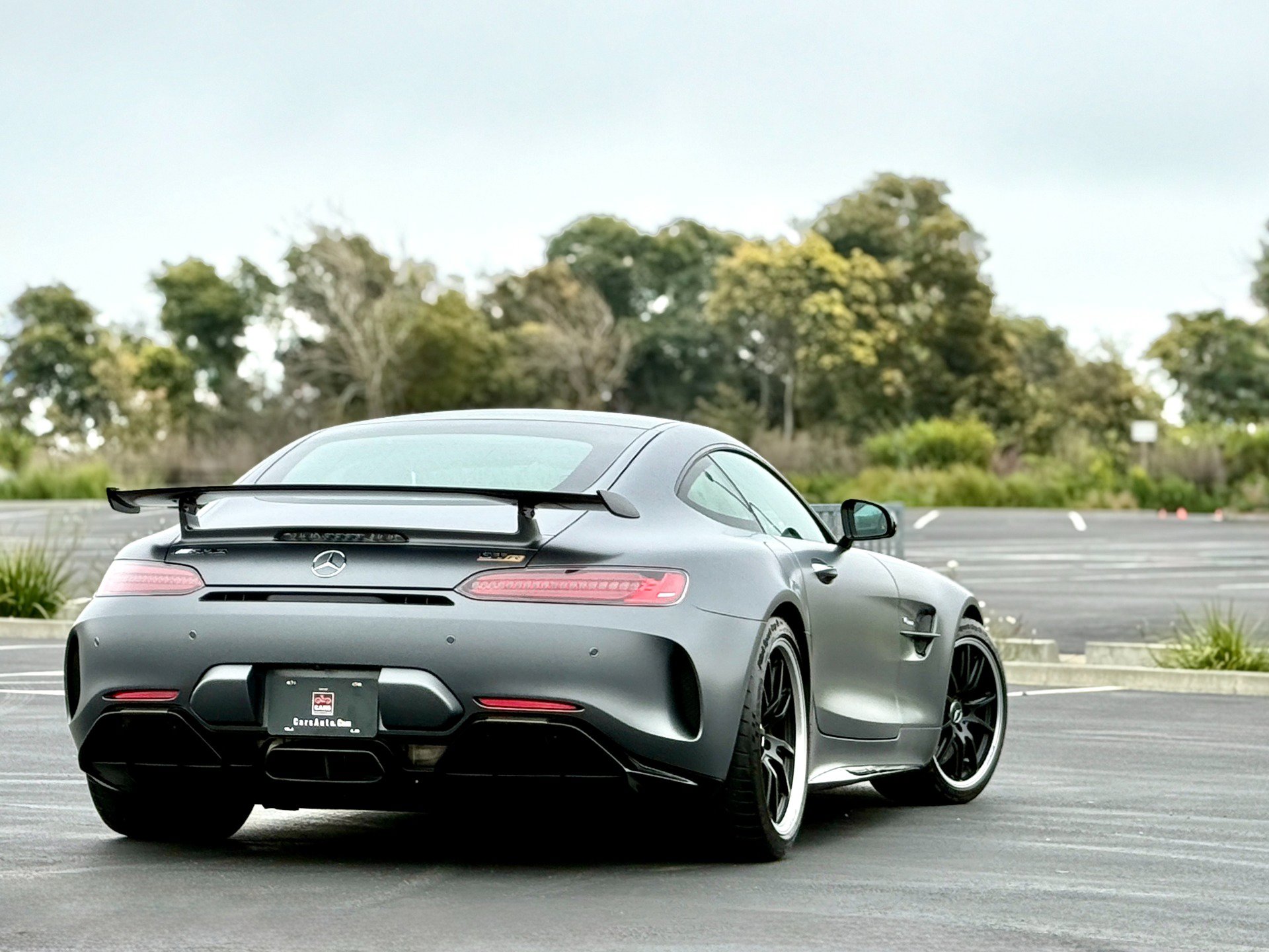 Used 2018 Mercedes-Benz AMG GT R image 6