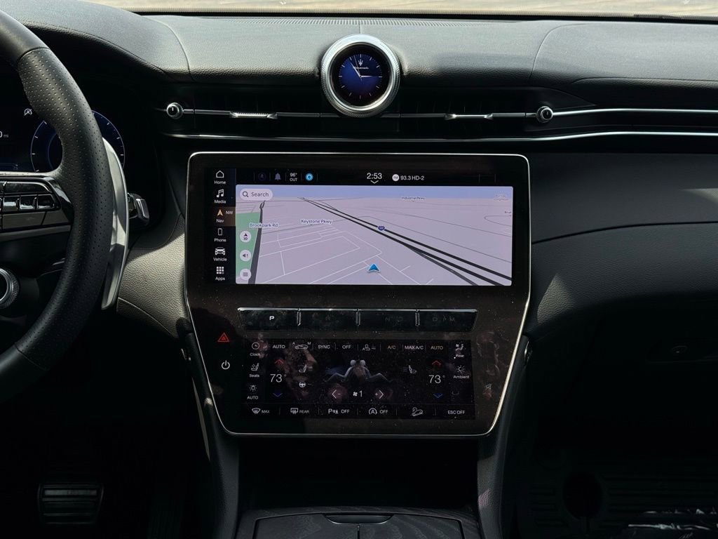 Used 2024 Maserati Grecale GT image 22