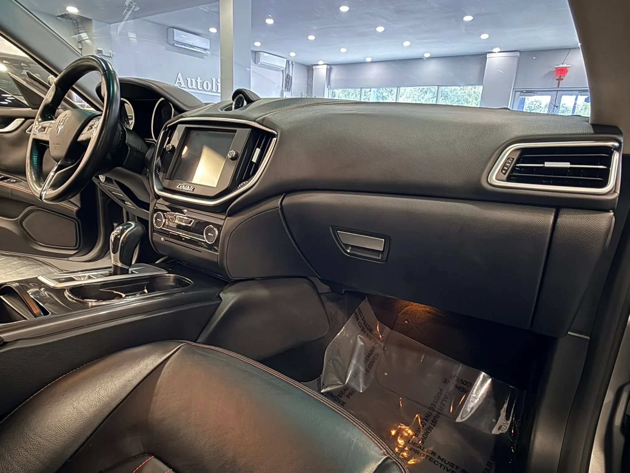 Used 2016 Maserati Ghibli RWD image 10
