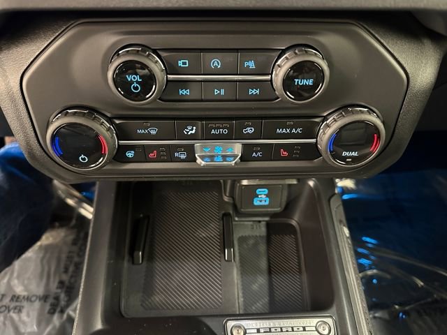 New 2025 Ford Bronco Outer Banks image 27