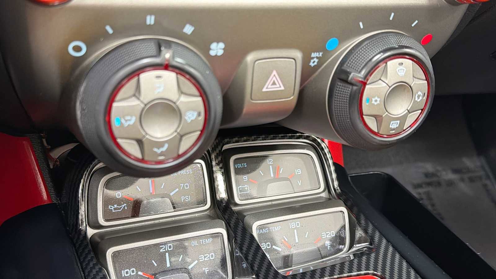 Used 2015 Chevrolet Camaro LT RWD image 20
