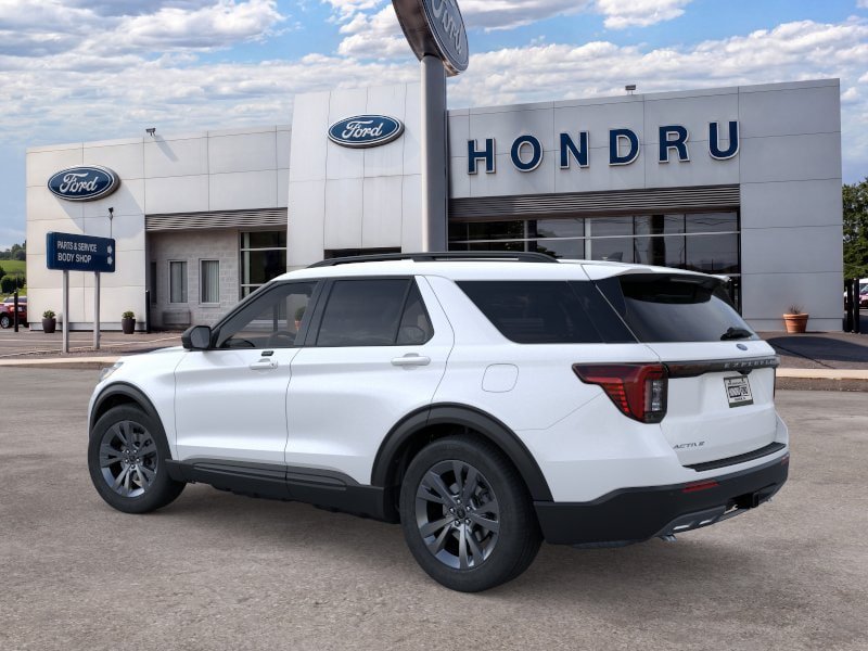 New 2026 Ford Explorer Active w/ Active Comfort Package AWD/4WD image 4