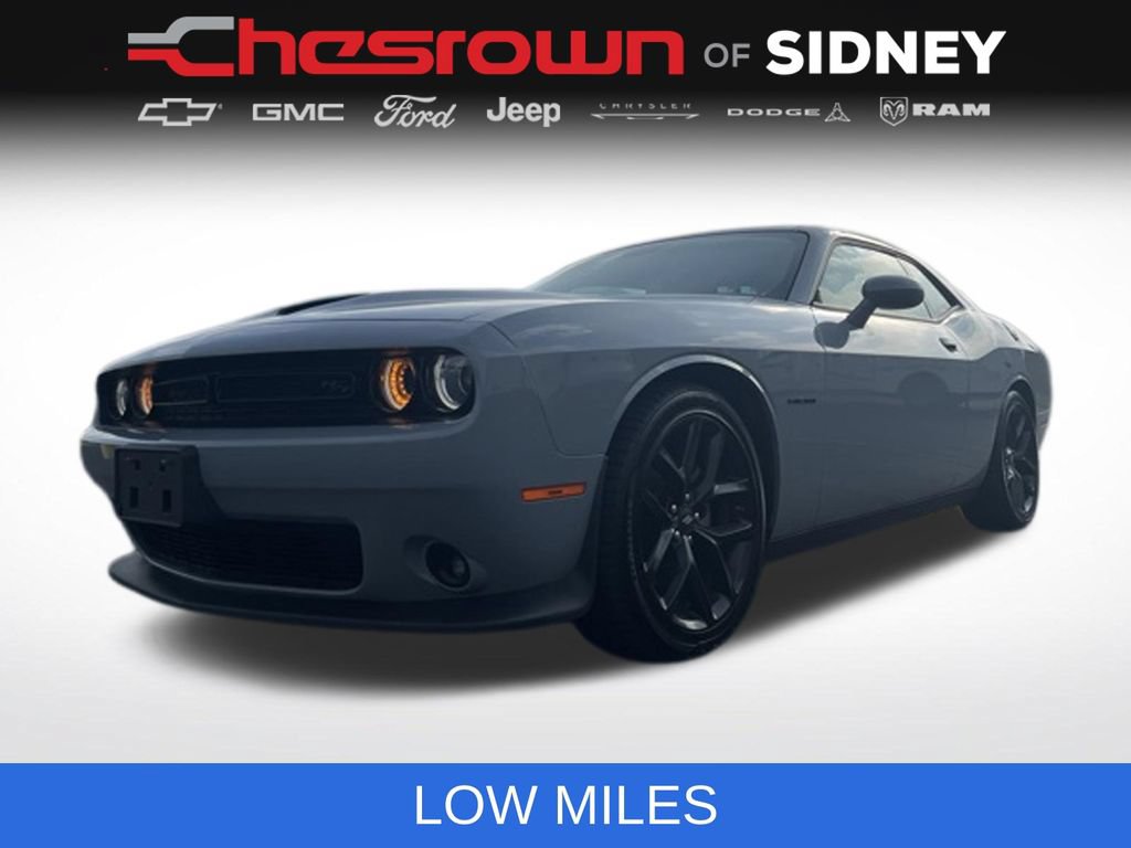 Used 2022 Dodge Challenger R/T w/ Plus Package RWD image 9