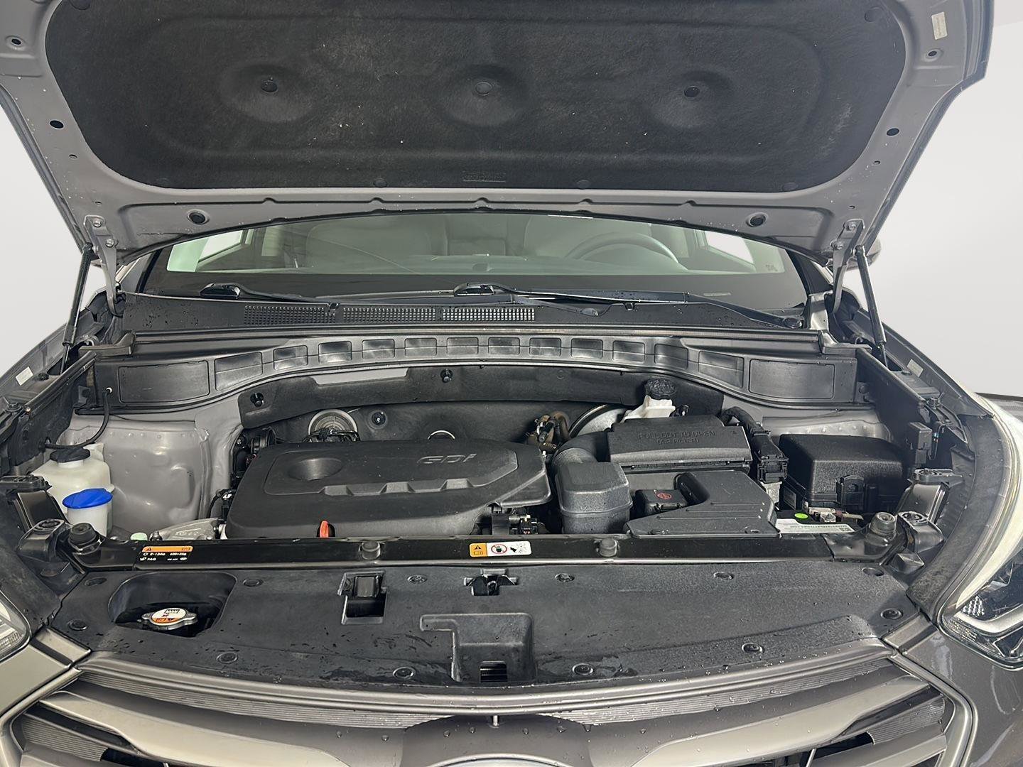 Used 2017 Hyundai Santa Fe Sport AWD/4WD image 19