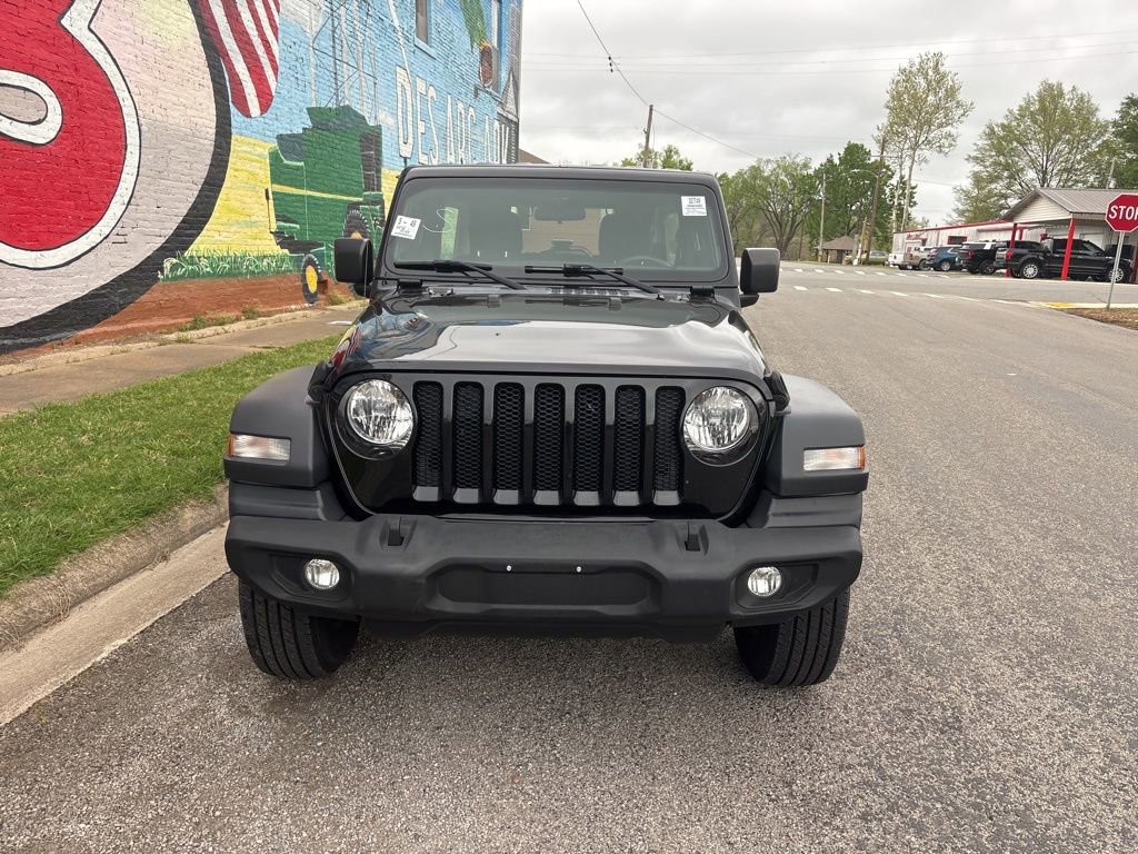 Used 2018 Jeep Wrangler Unlimited Sport AWD/4WD image 11