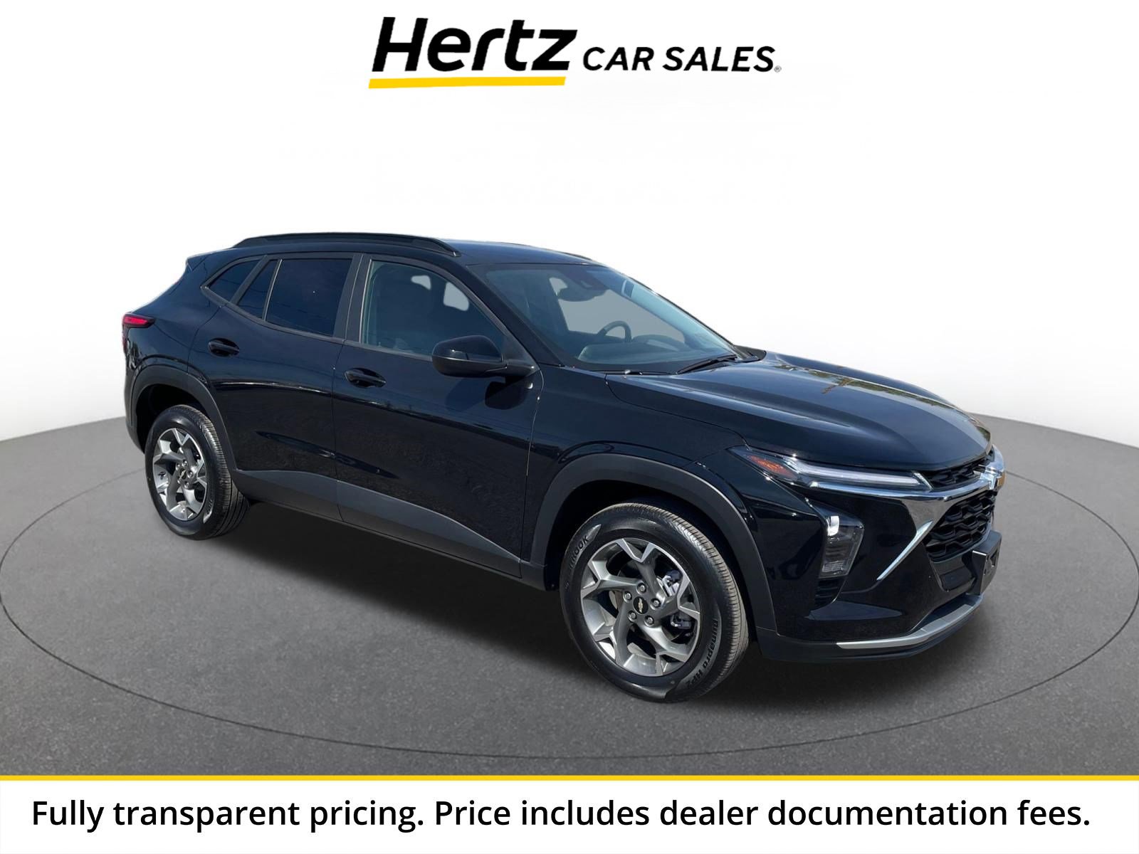 Used 2025 Chevrolet Trax LT FWD image 1