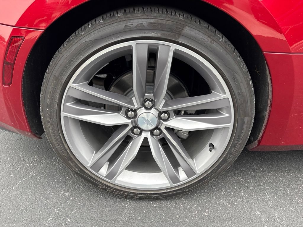 Used 2017 Chevrolet Camaro LT w/ RS Package RWD image 11
