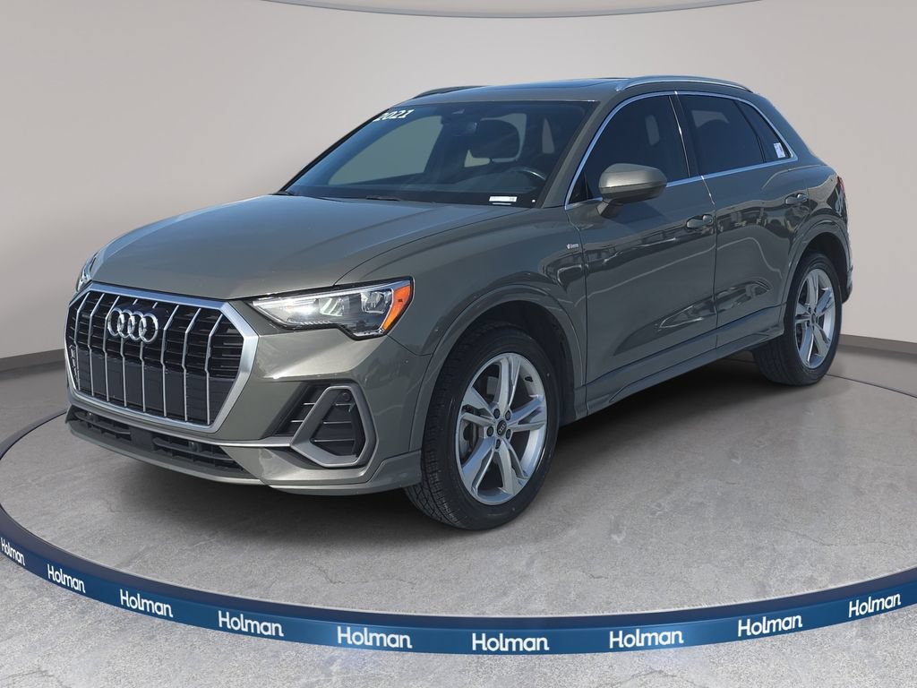 Used 2021 Audi Q3 2.0T Premium w/ Convenience Package AWD/4WD image 1