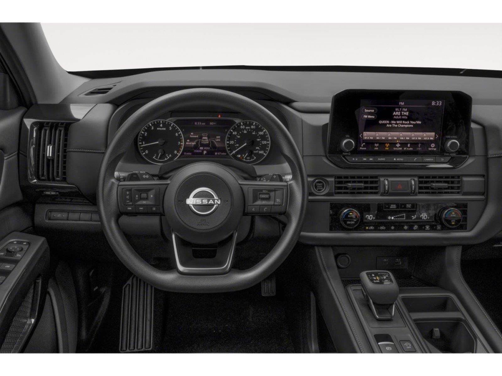 Used 2025 Nissan Pathfinder S FWD image 4
