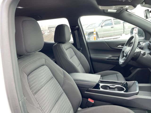 Used 2025 Chevrolet Equinox LT image 17