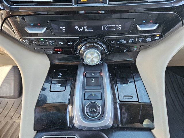 Used 2023 Acura MDX SH-AWD w/ Technology Package image 21