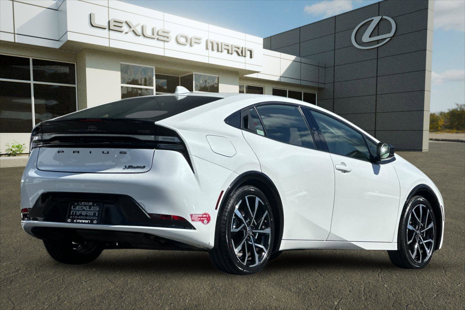 Used 2024 Toyota Prius Prime XSE Premium image 8