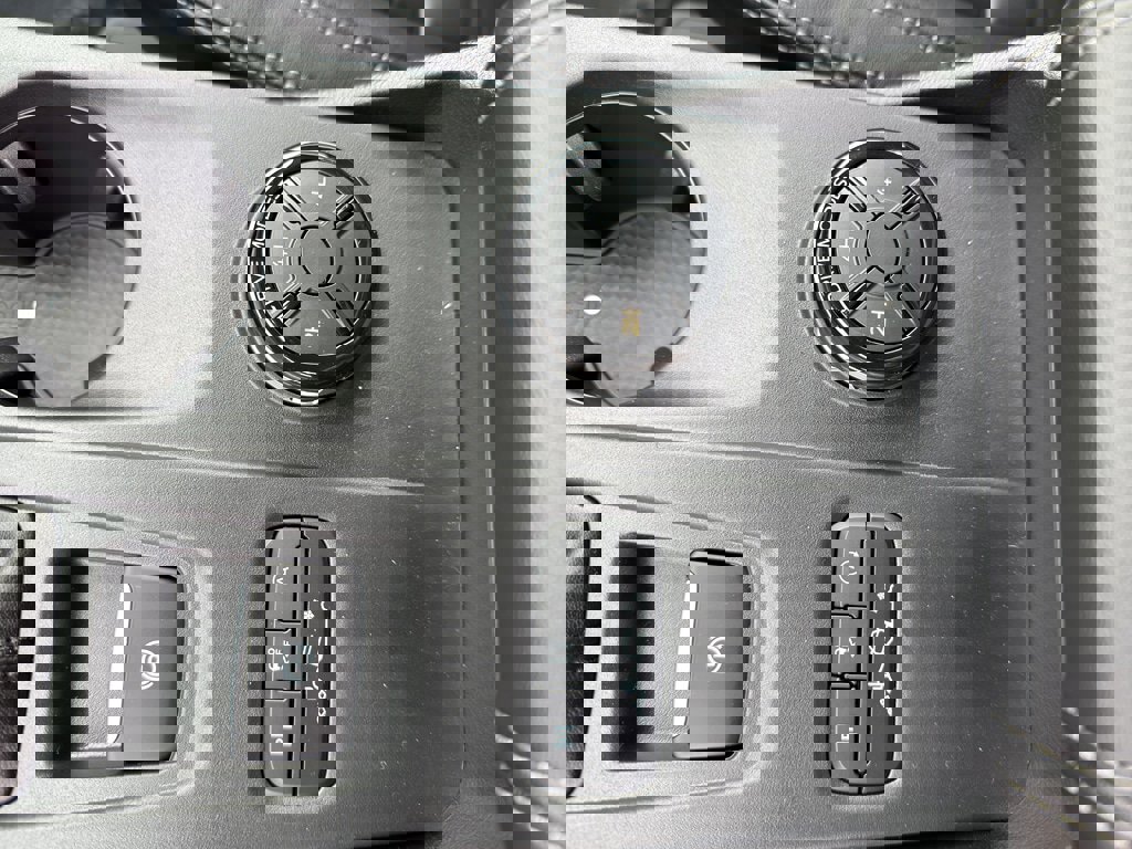 New 2025 Ford Ranger Lariat w/ FX4 Off-Road Package image 49