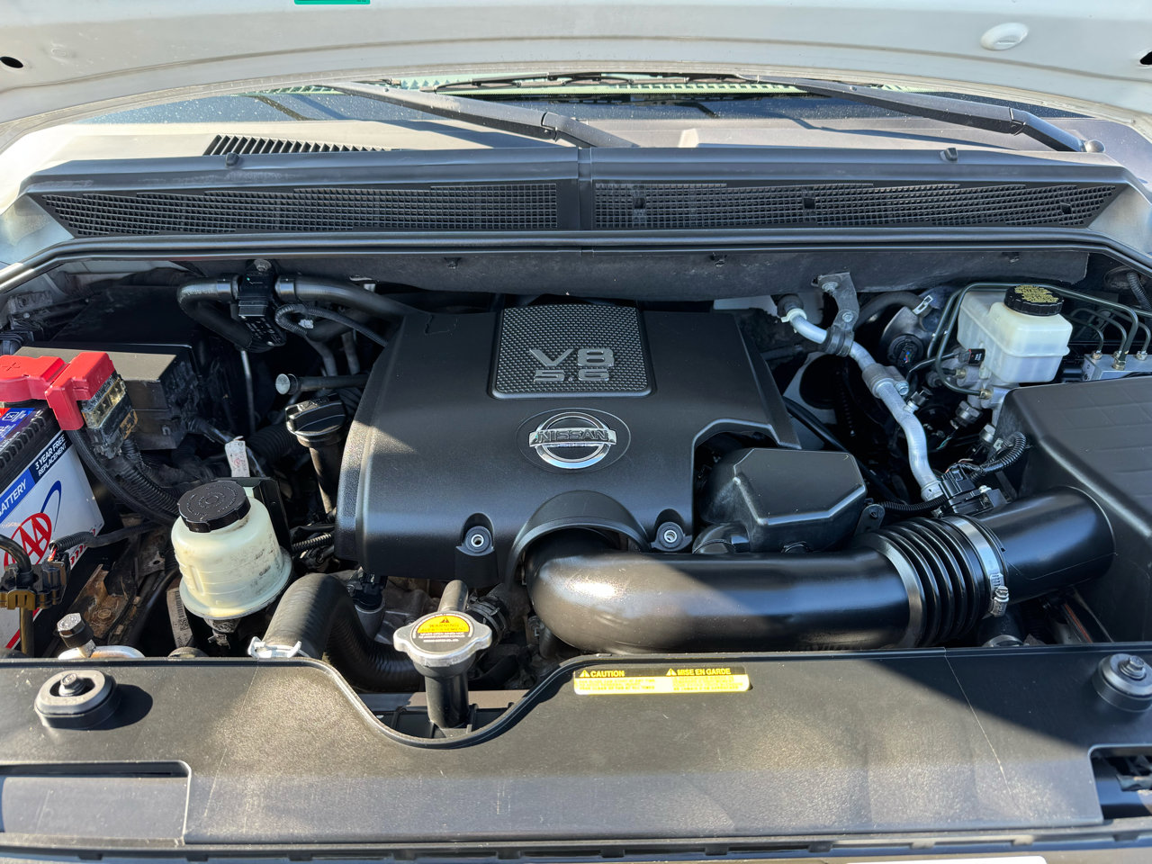 Used 2010 Nissan Armada Titanium w/ DVD Entertainment Pkg image 12