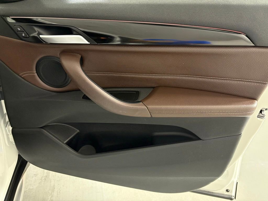 Used 2017 BMW X1 xDrive28i image 38