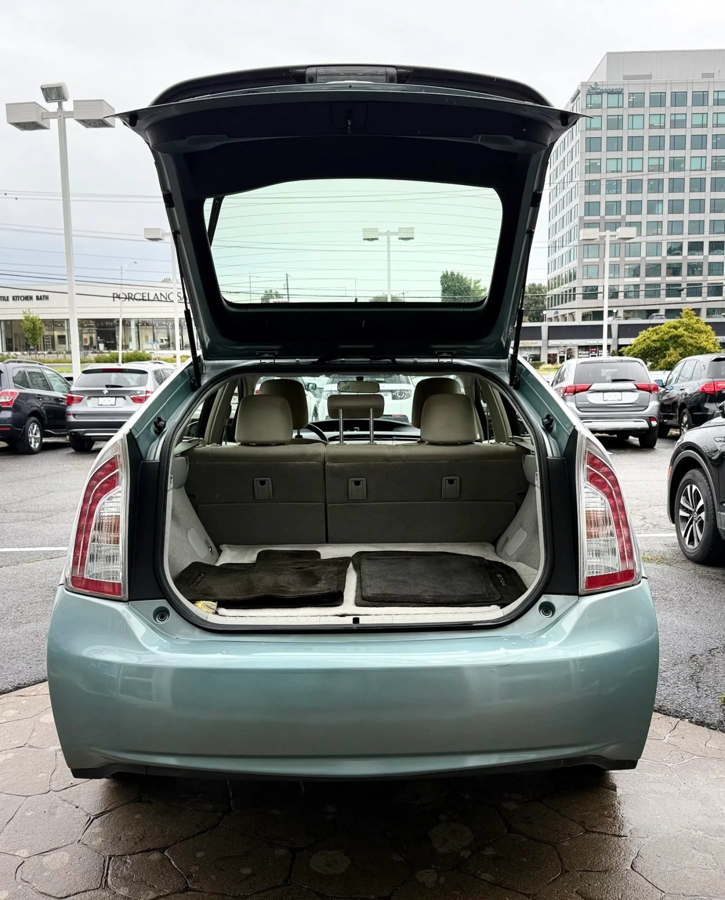 Used 2015 Toyota Prius Two FWD image 37