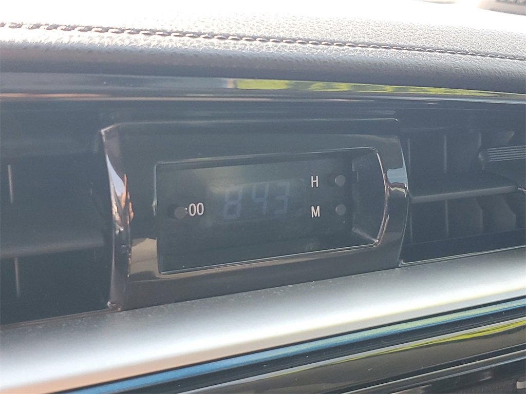 Used 2014 Toyota Corolla L image 30