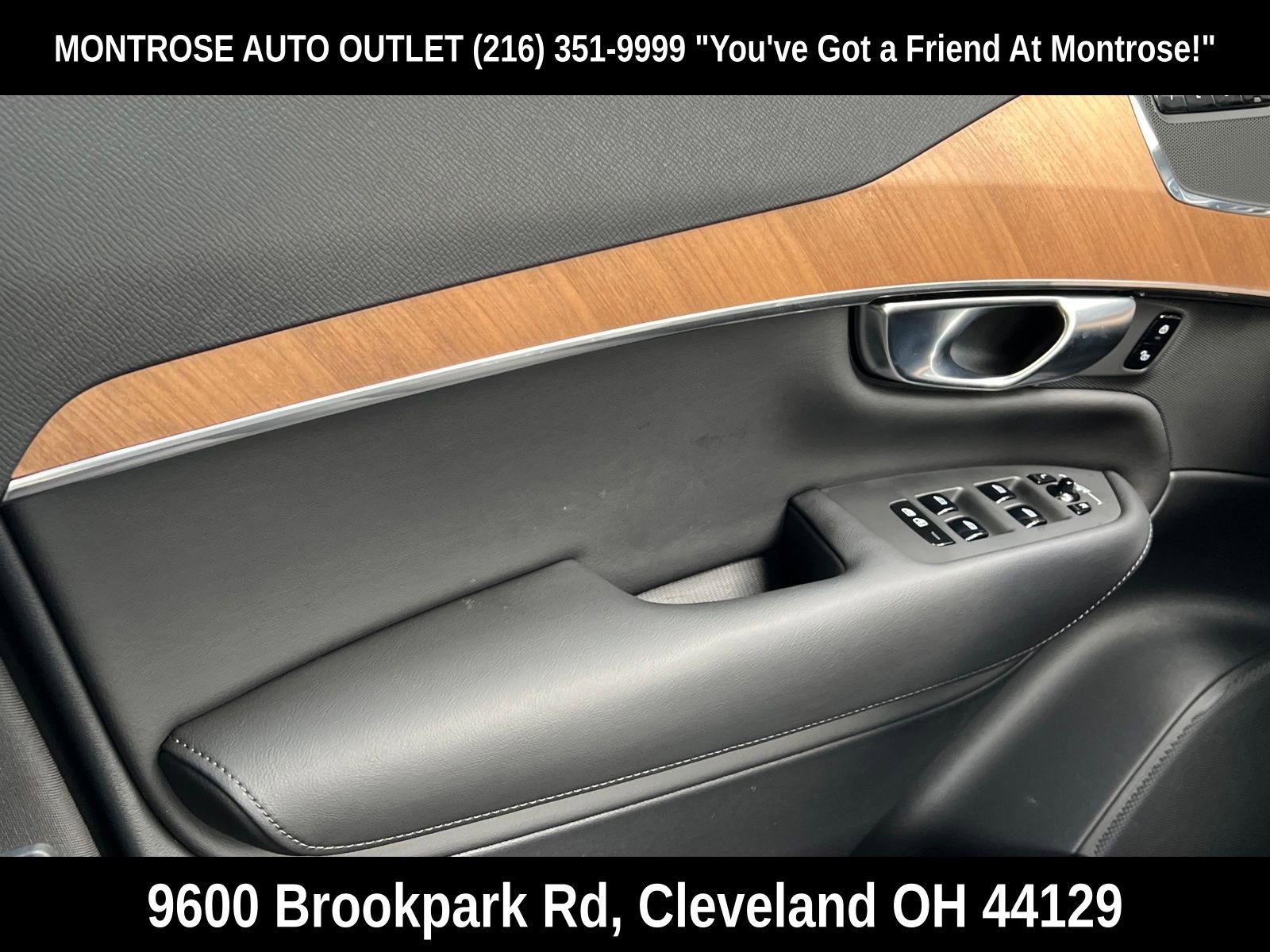 New 2025 Volvo XC90 T8 Plus w/ Protection Package Premier image 33