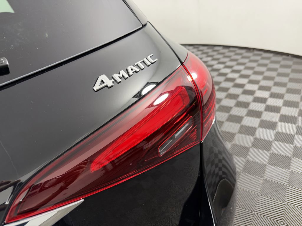 Used 2025 Mercedes-Benz GLE 450e 4MATIC image 39