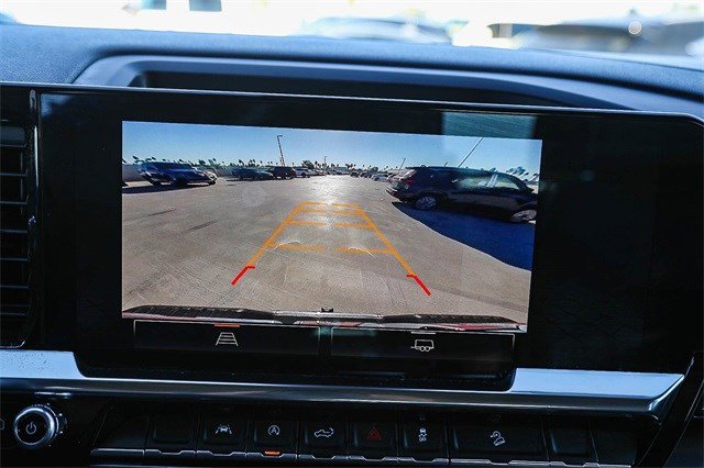 Used 2022 GMC Sierra 1500 SLT image 23