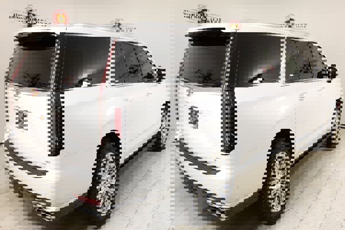 Used 2022 Cadillac Escalade ESV Premium Luxury w/ Performance Package image 3