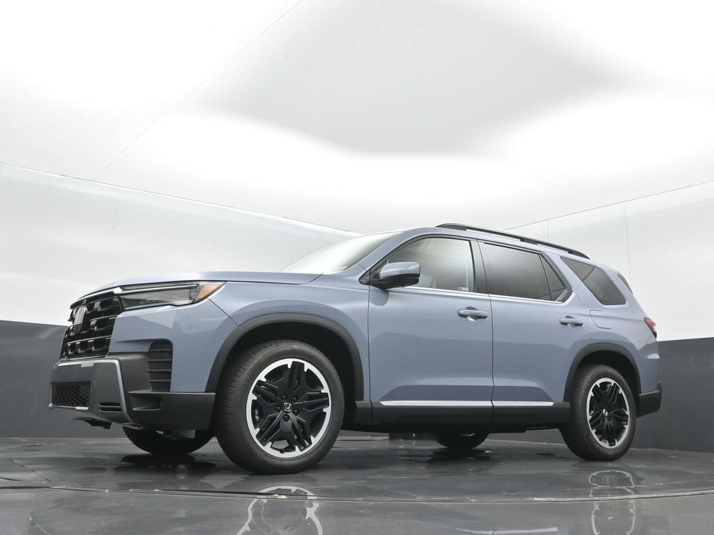 New 2026 Honda Pilot Touring image 13