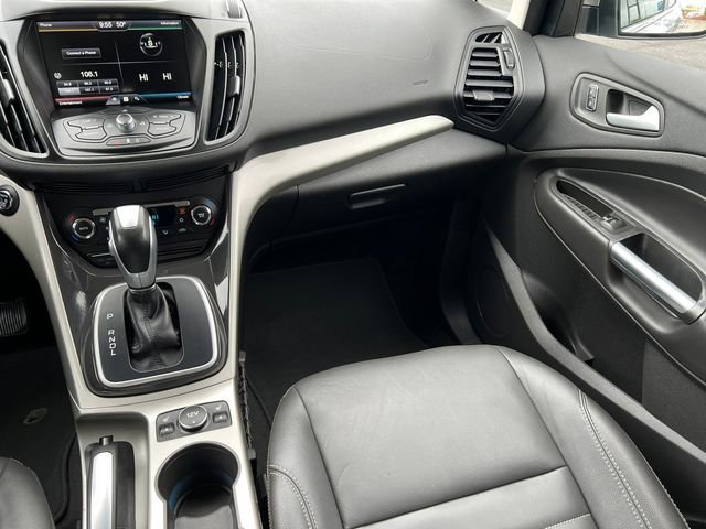 Used 2015 Ford C-MAX SEL image 28