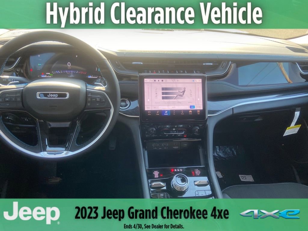 New 2023 Jeep Grand Cherokee Trailhawk image 19
