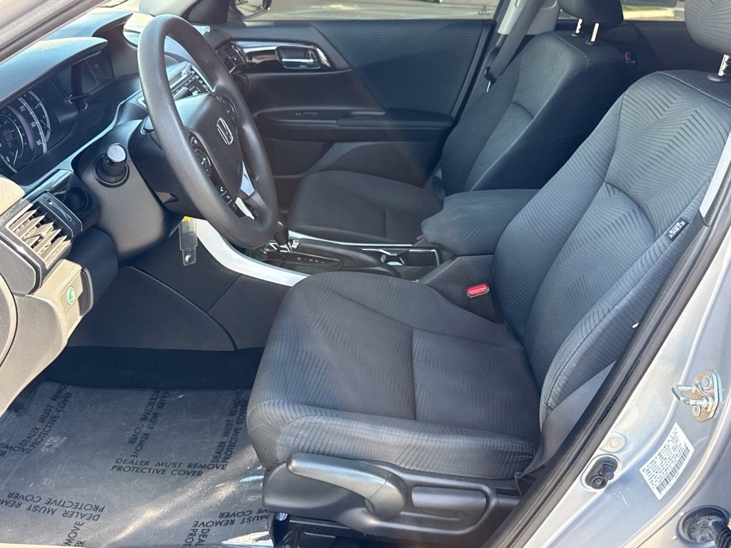 Used 2016 Honda Accord LX image 19