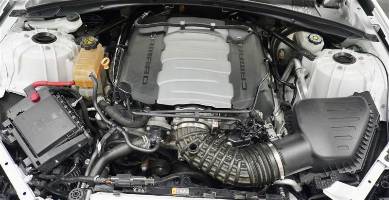 Used 2017 Chevrolet Camaro SS RWD image 30