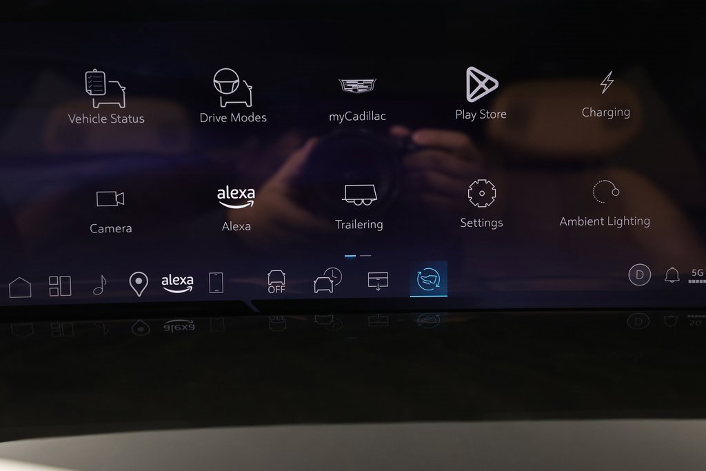 Used 2025 Cadillac Escalade IQ Sport 2 image 29