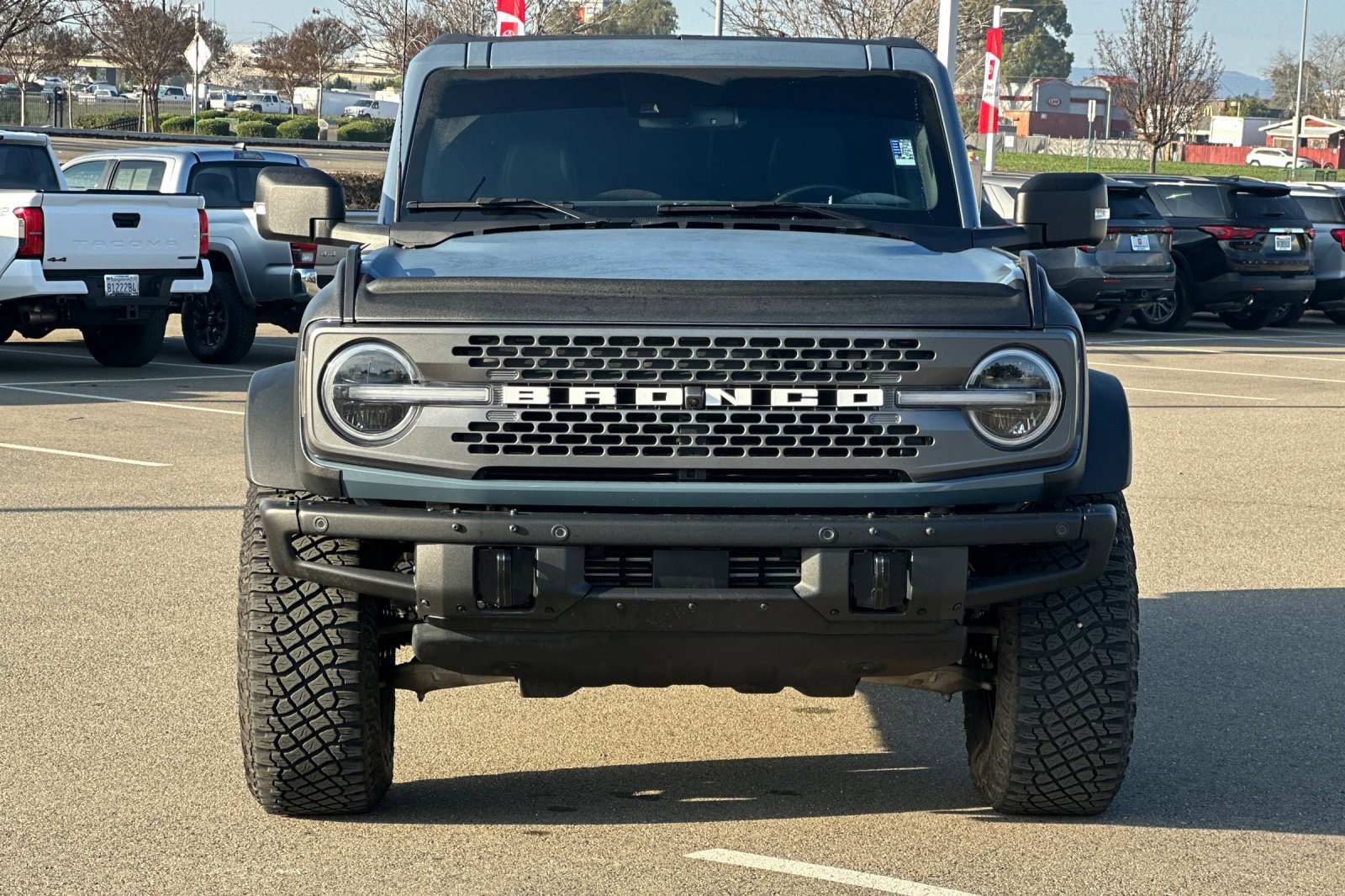 Used 2023 Ford Bronco Badlands image 9
