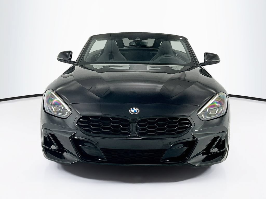 Used 2025 BMW Z4 M40i w/ Premium Package RWD image 2