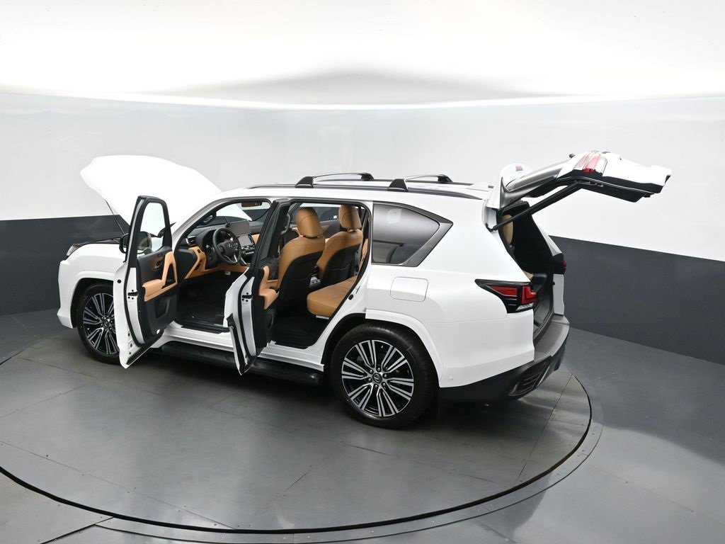 New 2026 Lexus LX 700h Luxury image 52