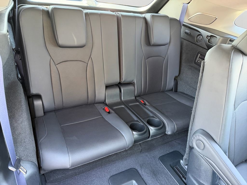 Used 2022 Lexus RX 450hL AWD w/ Special Edition image 10