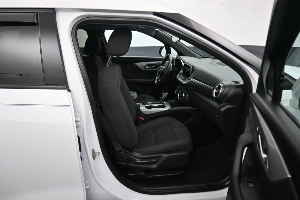 Used 2021 Chevrolet Blazer LT AWD/4WD image 40