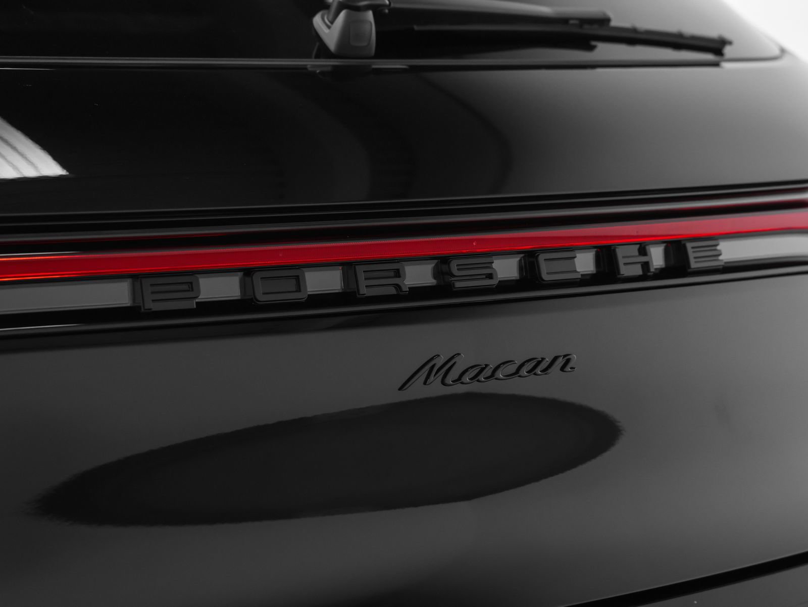 New 2026 Porsche Macan AWD/4WD image 19