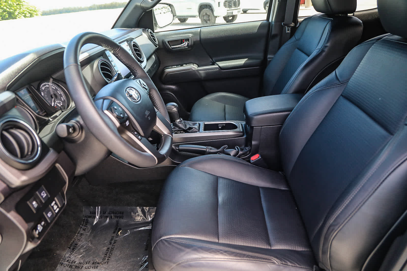 Certified 2023 Toyota Tacoma TRD Sport w/ TRD Premium Sport Package AWD/4WD image 18