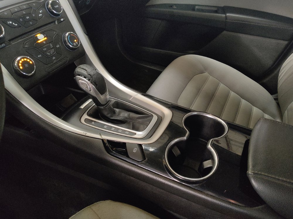 Used 2015 Ford Fusion S image 26
