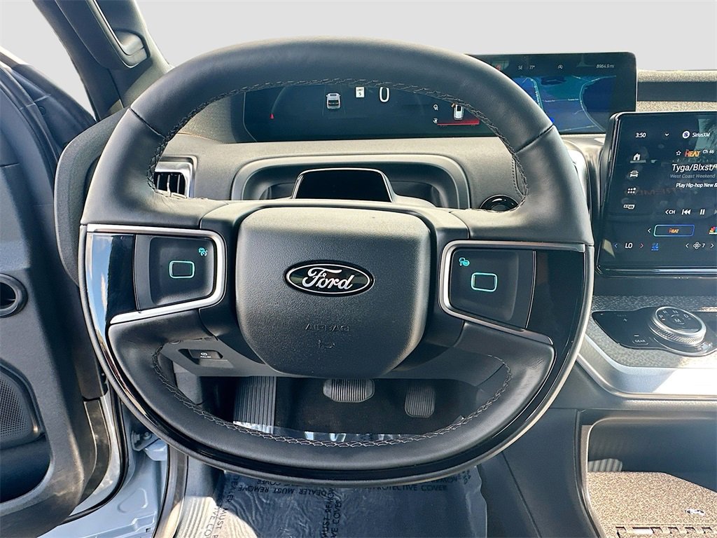 Used 2025 Ford Expedition Tremor image 11