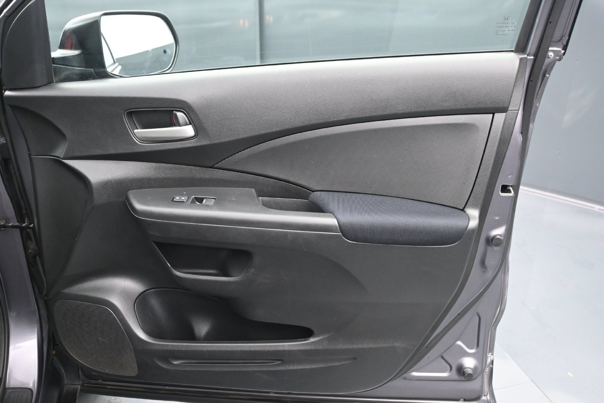 Used 2016 Honda CR-V LX image 12