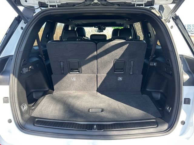 Used 2023 Jeep Grand Cherokee L Laredo AWD/4WD image 28
