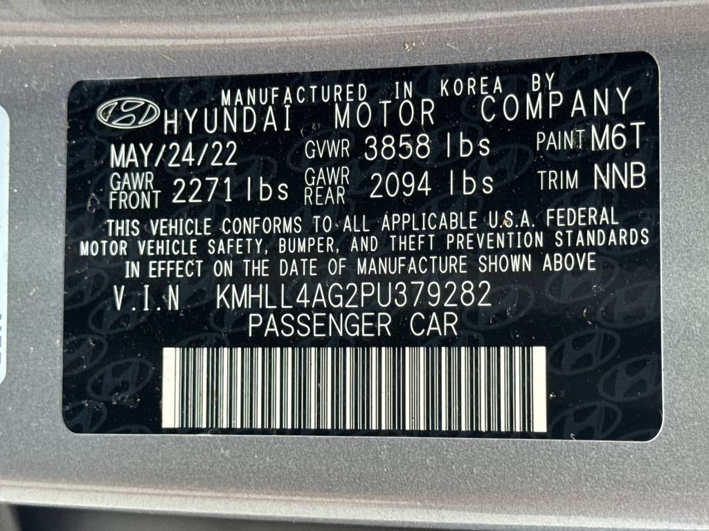 Used 2023 Hyundai Elantra SE w/ Cargo Package FWD image 25