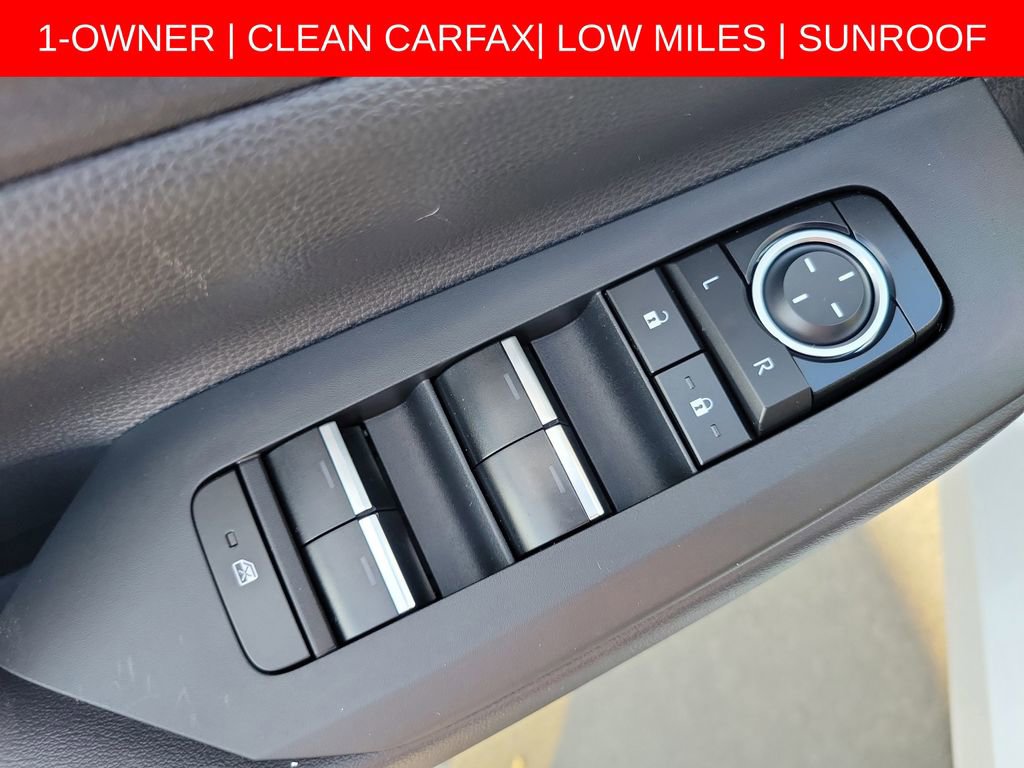 Used 2024 Toyota Prius Prime FWD image 21