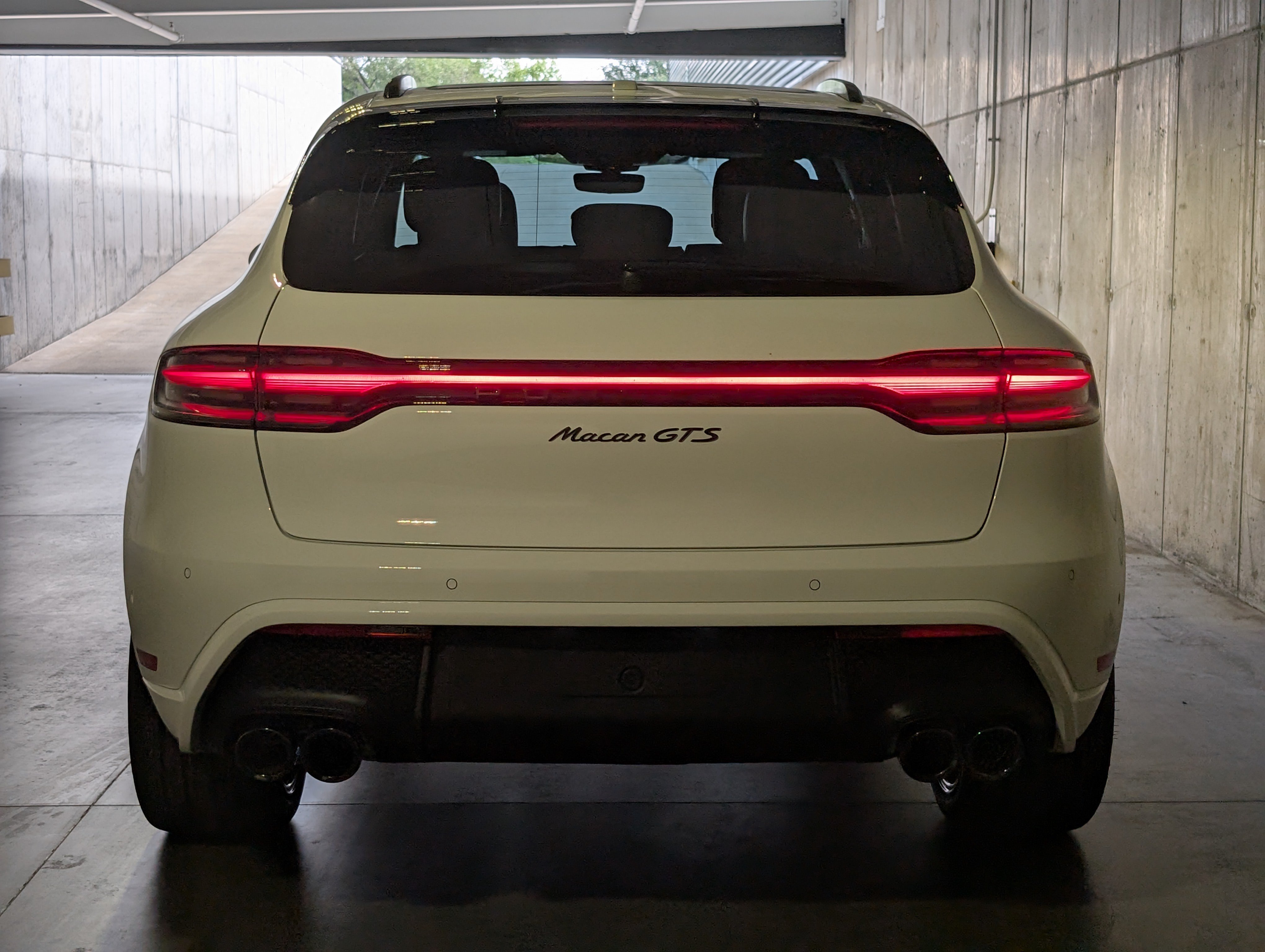 New 2026 Porsche Macan GTS AWD/4WD image 8