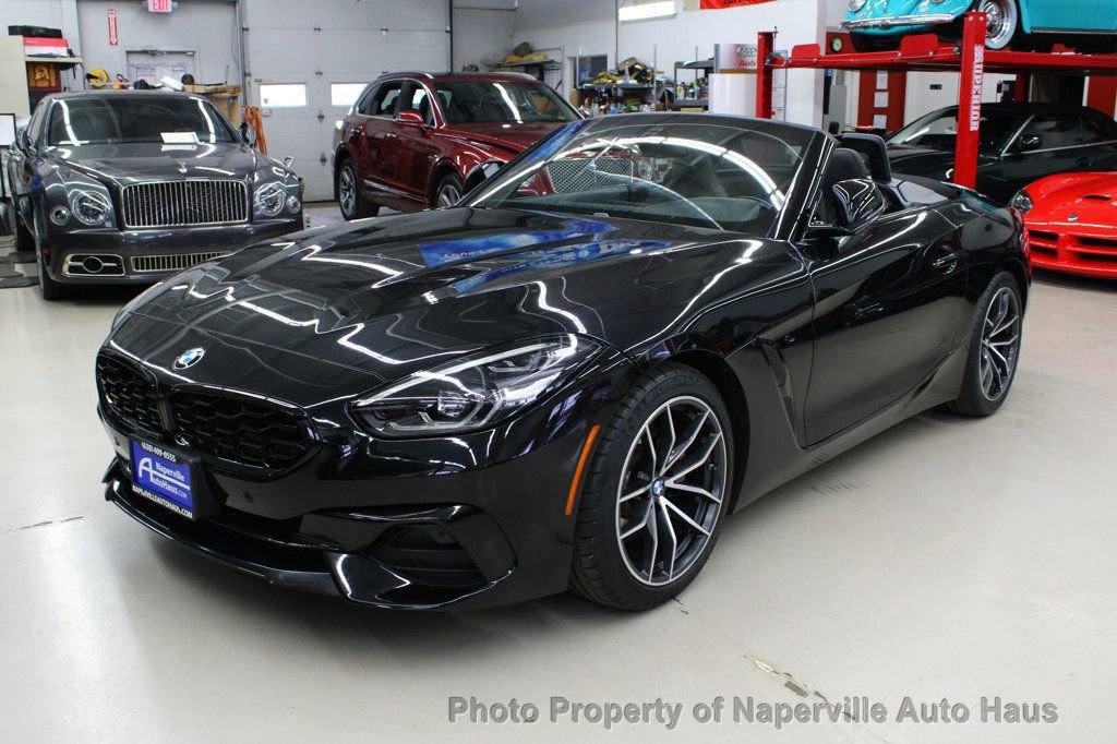 Used 2022 BMW Z4 sDrive30i w/ Driving Assistance Package image 2